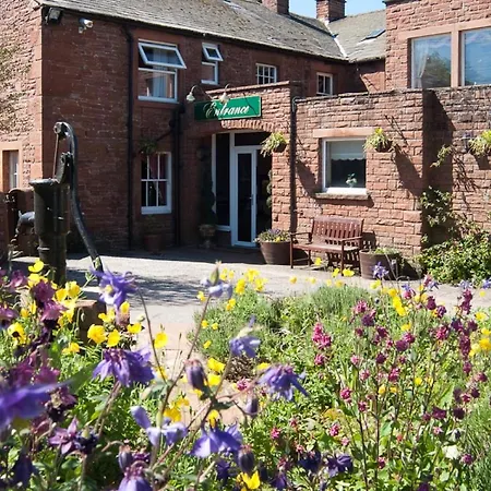 Country Hotel 3*